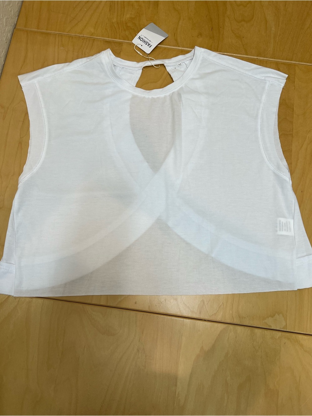 White Sleeveless Cropped Tank with back Keyhole size M